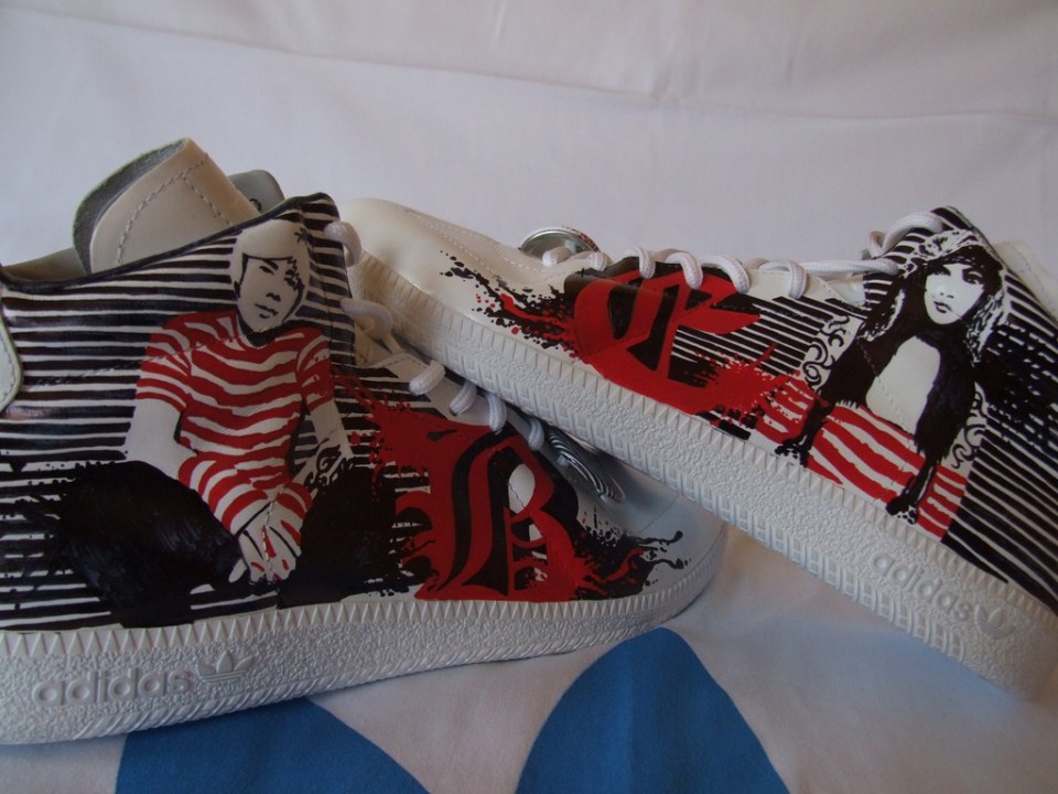 Adidas BW Army – Stripes